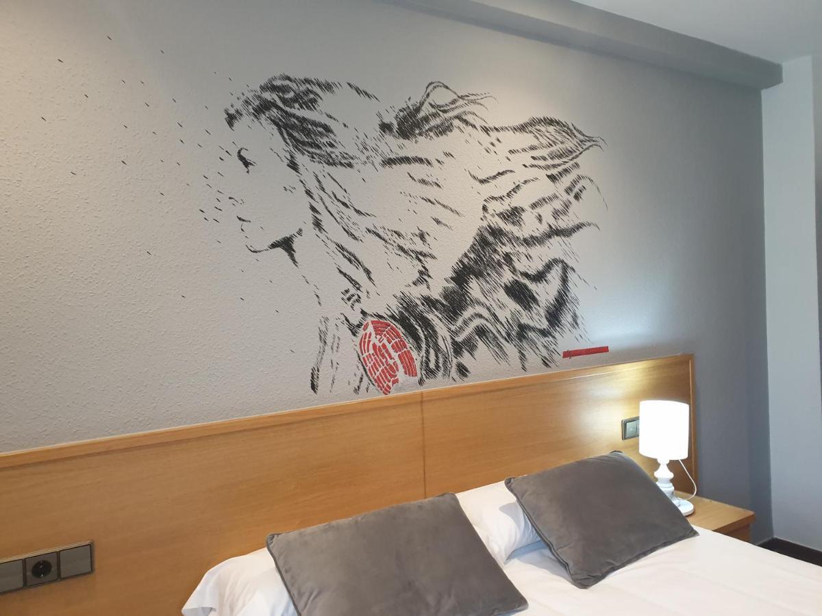 Hotel Arts - Gasteiz Centro Vitoria-Gasteiz Kültér fotó